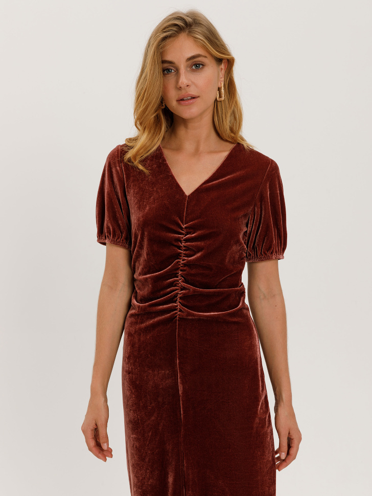 Бархатное платье с драпировкой (коричневый, S) sela 4603375150644 - фото 3