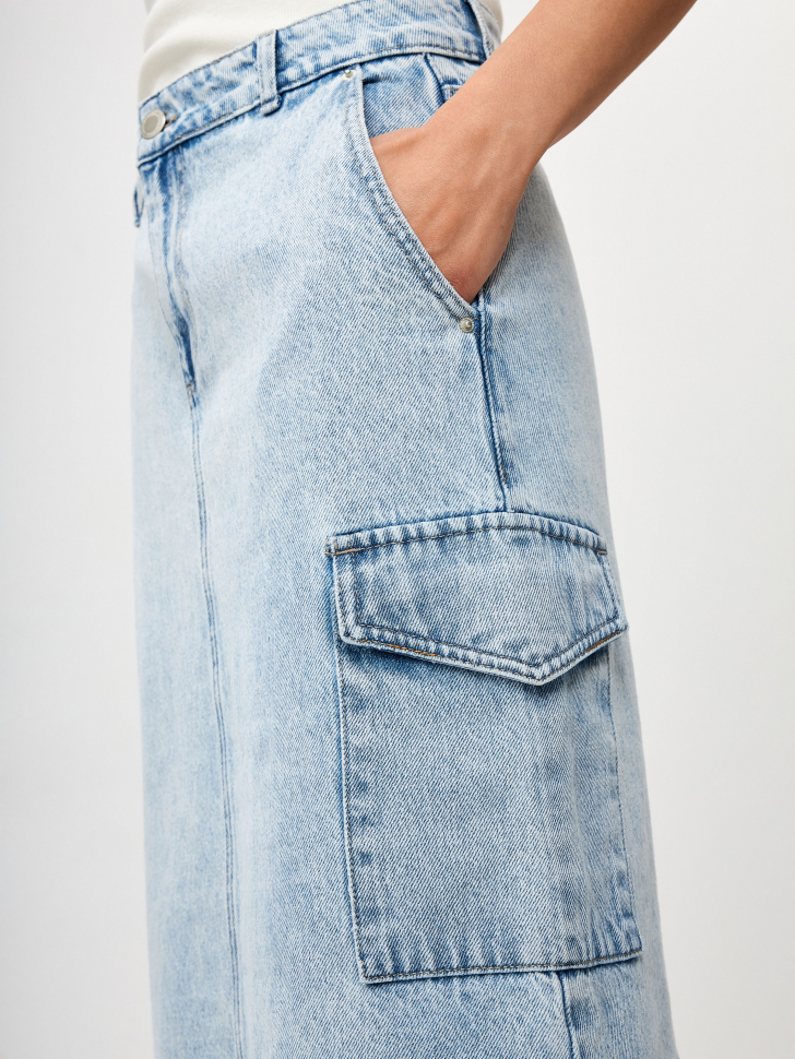 Джинсовая юбка с накладными карманами - фото 6